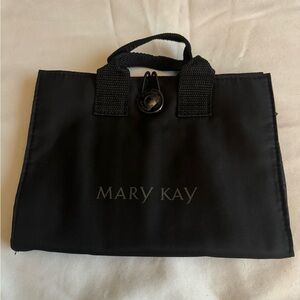 New Mary Kay Makeup and Brush Organizer